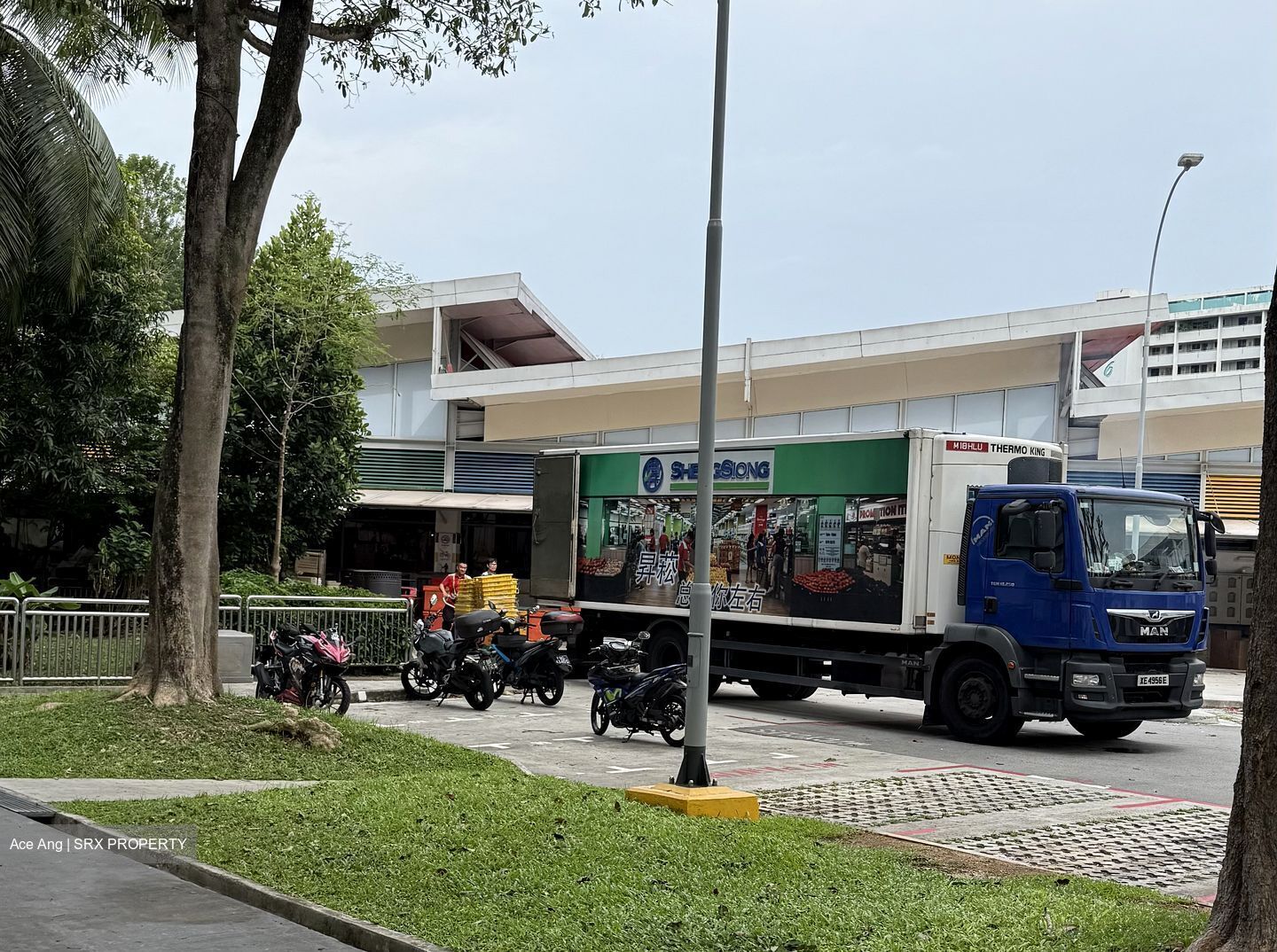 Bedok North Street 3 (D16), Shop House #483194481